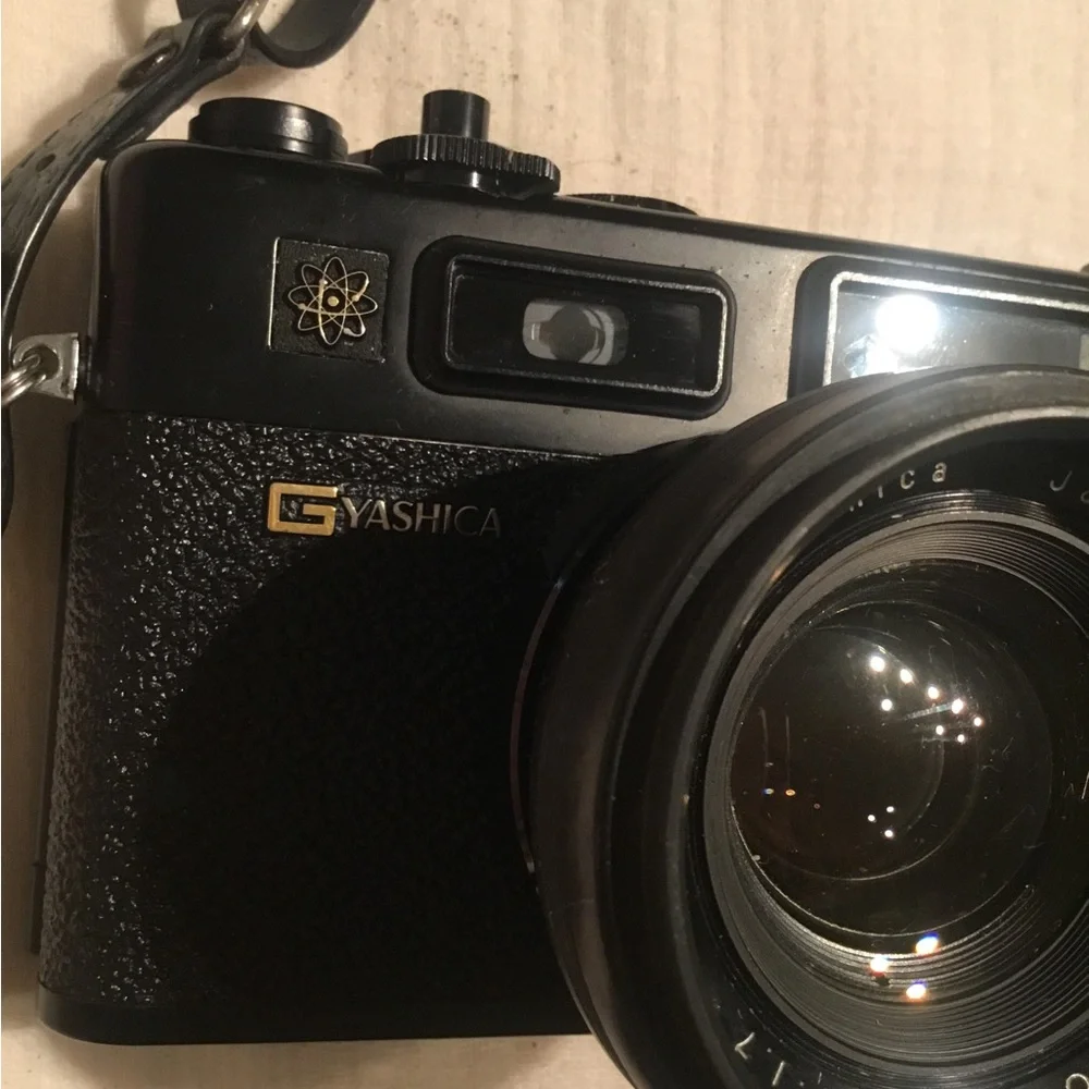 35 Classic Rangefinder Camera - Black/Silver